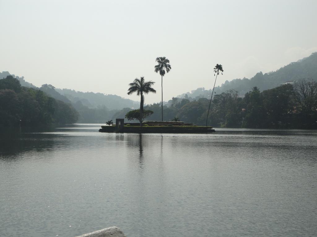 Nature Walk Resort Kandy Exterior foto